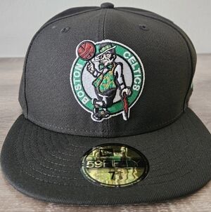 New Era Black and Green Boston Celtics Logo Fitted Hat